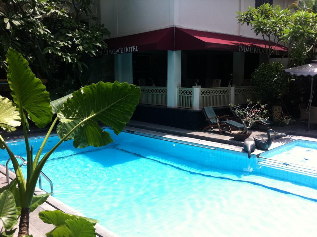 Hotel Indah Palace Джокякарта Екстериор снимка