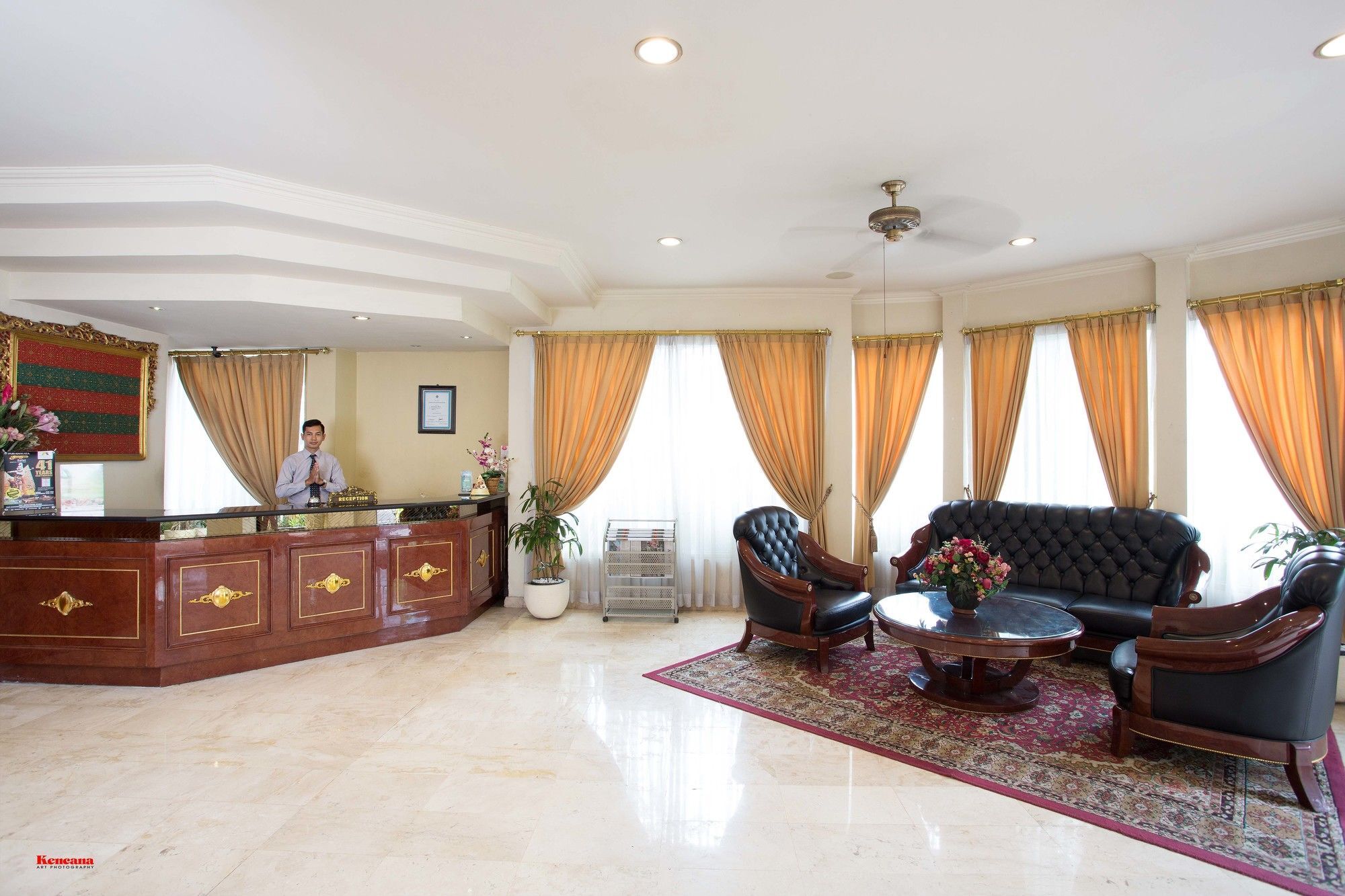 Hotel Indah Palace Джокякарта Екстериор снимка
