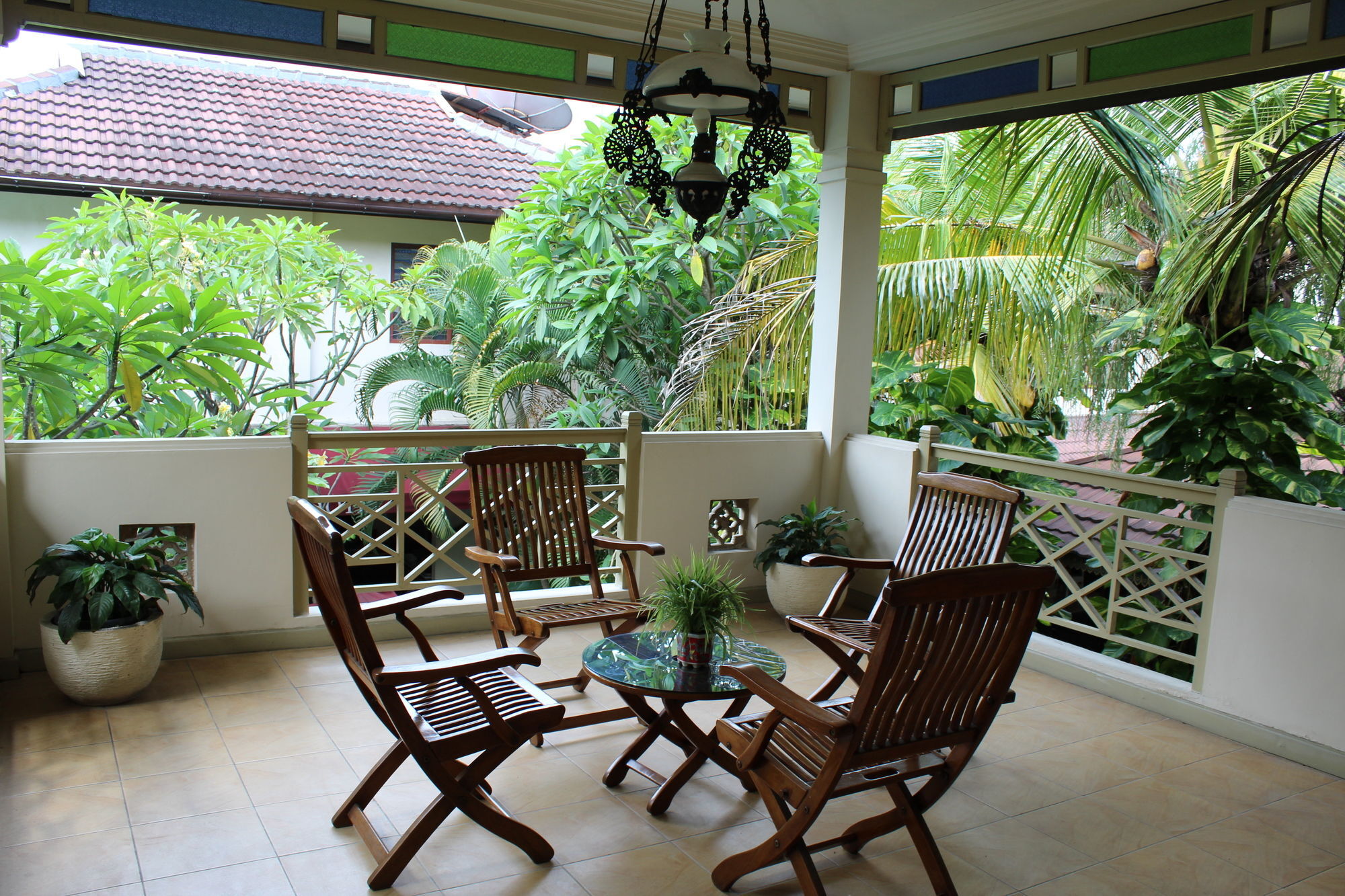 Hotel Indah Palace Джокякарта Екстериор снимка